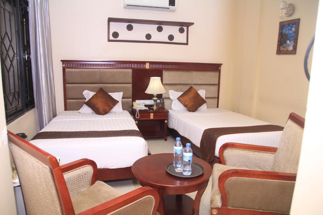 Star City Hotel Дар ес Саалам Екстериор снимка